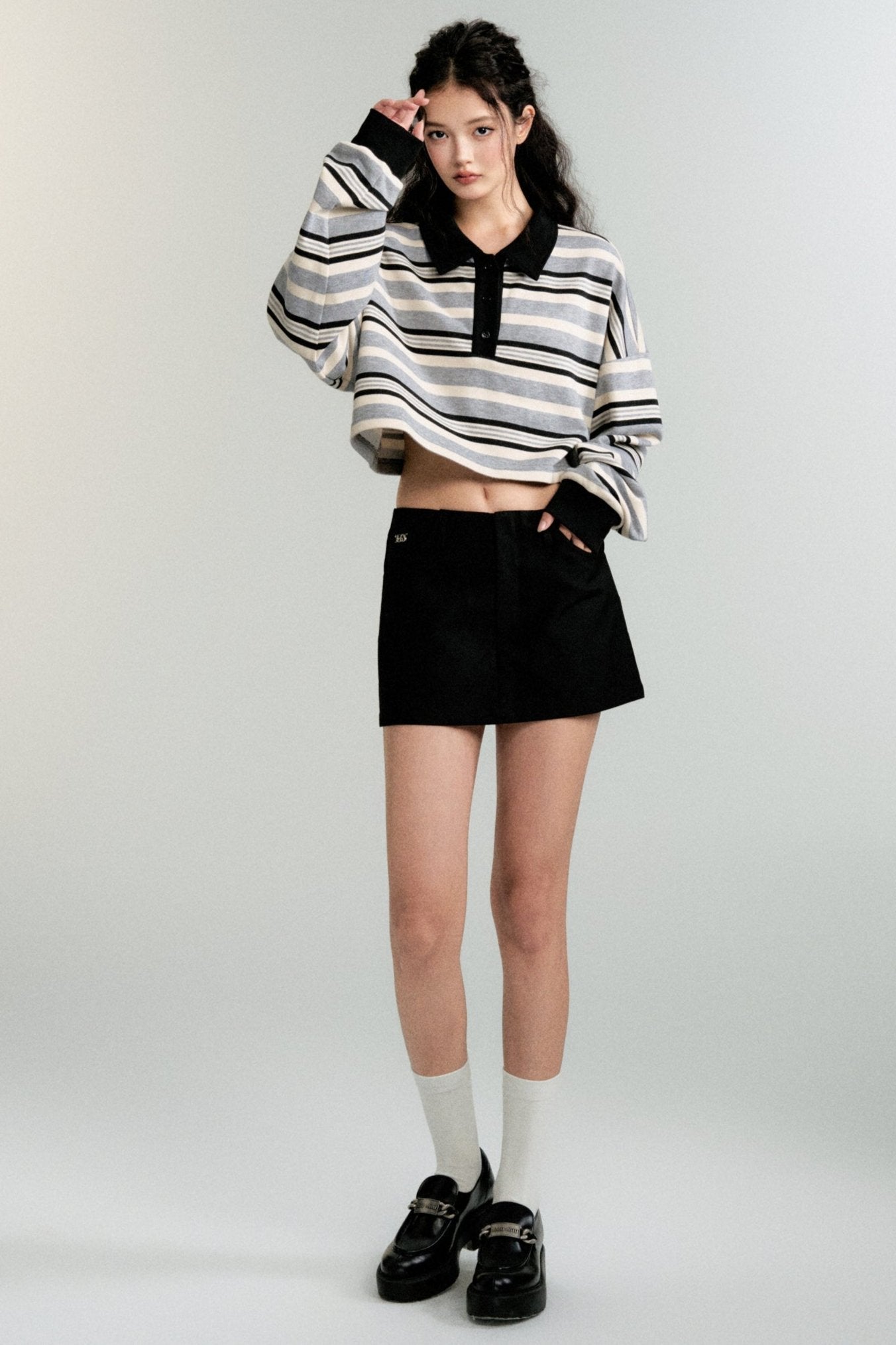 Sporty Contrasting Striped Sweatshirt