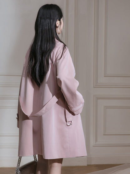 pleated small A-shaped trench coat
