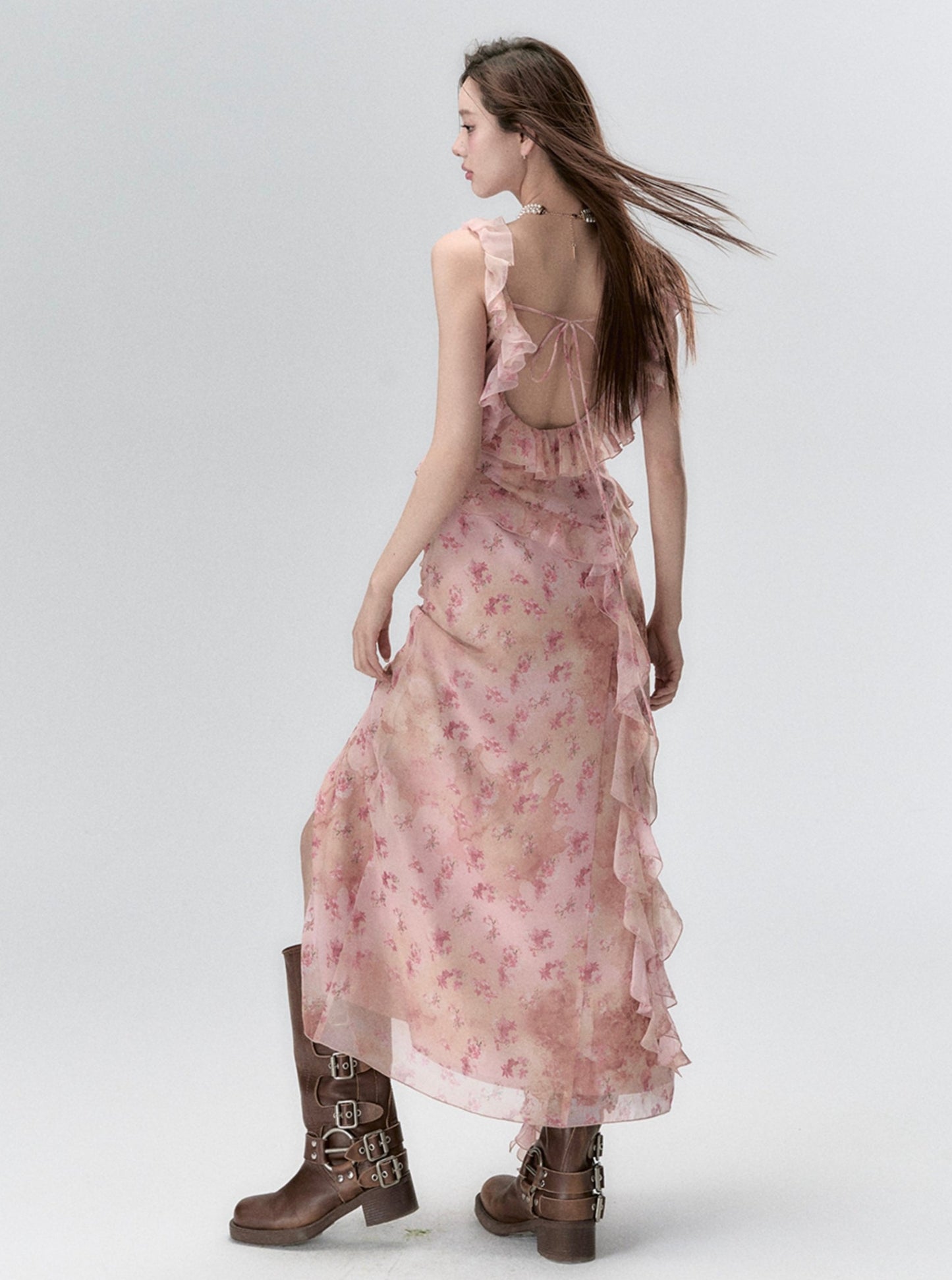 Backless Waist Floral Streamer Dress