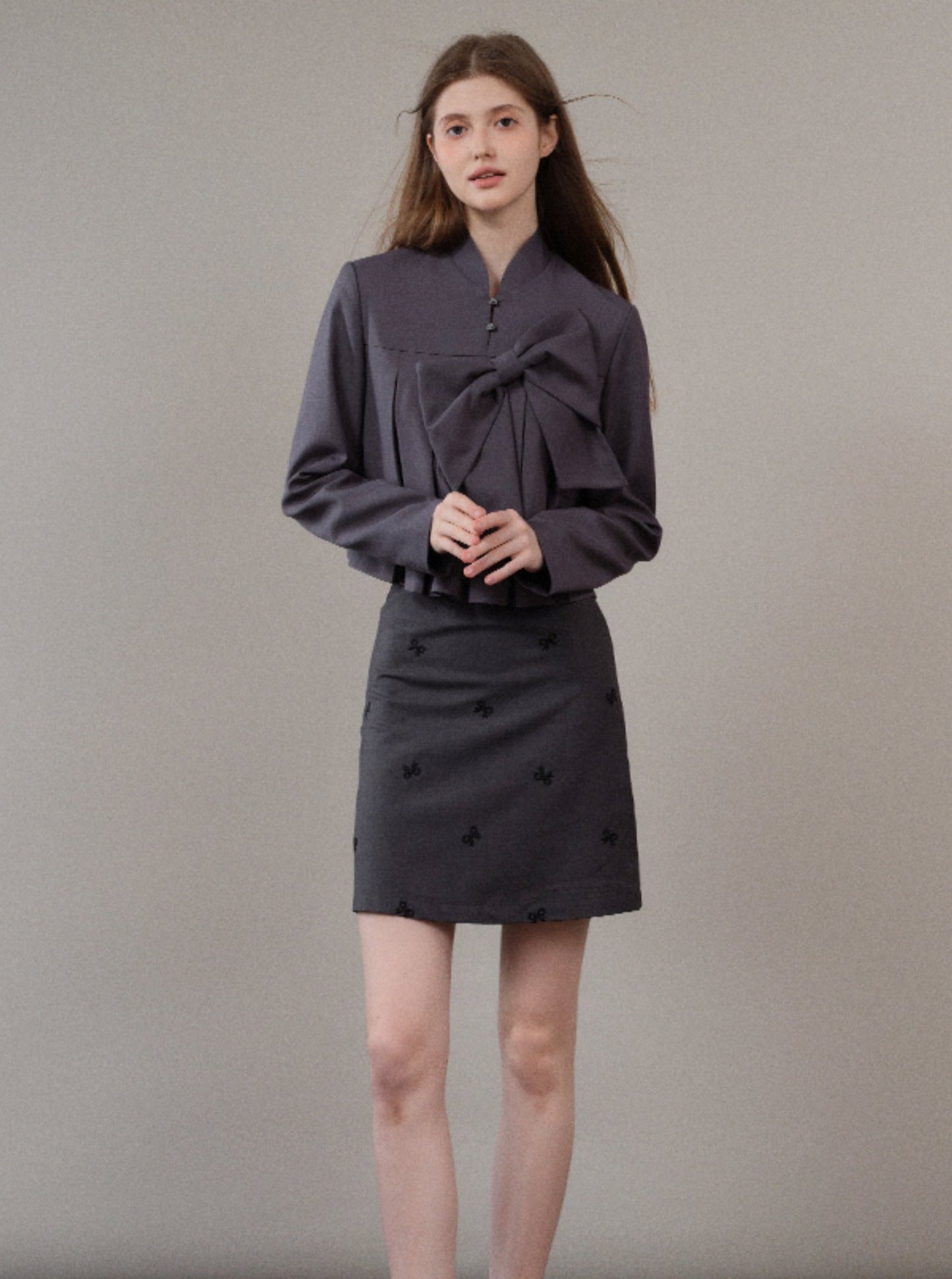 Gray Thin Suit Skirt Set-Up