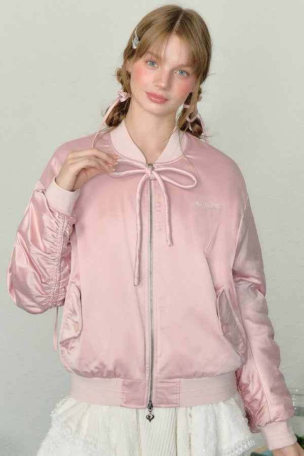 Locker sitzende rosa bestickte Jacke 
