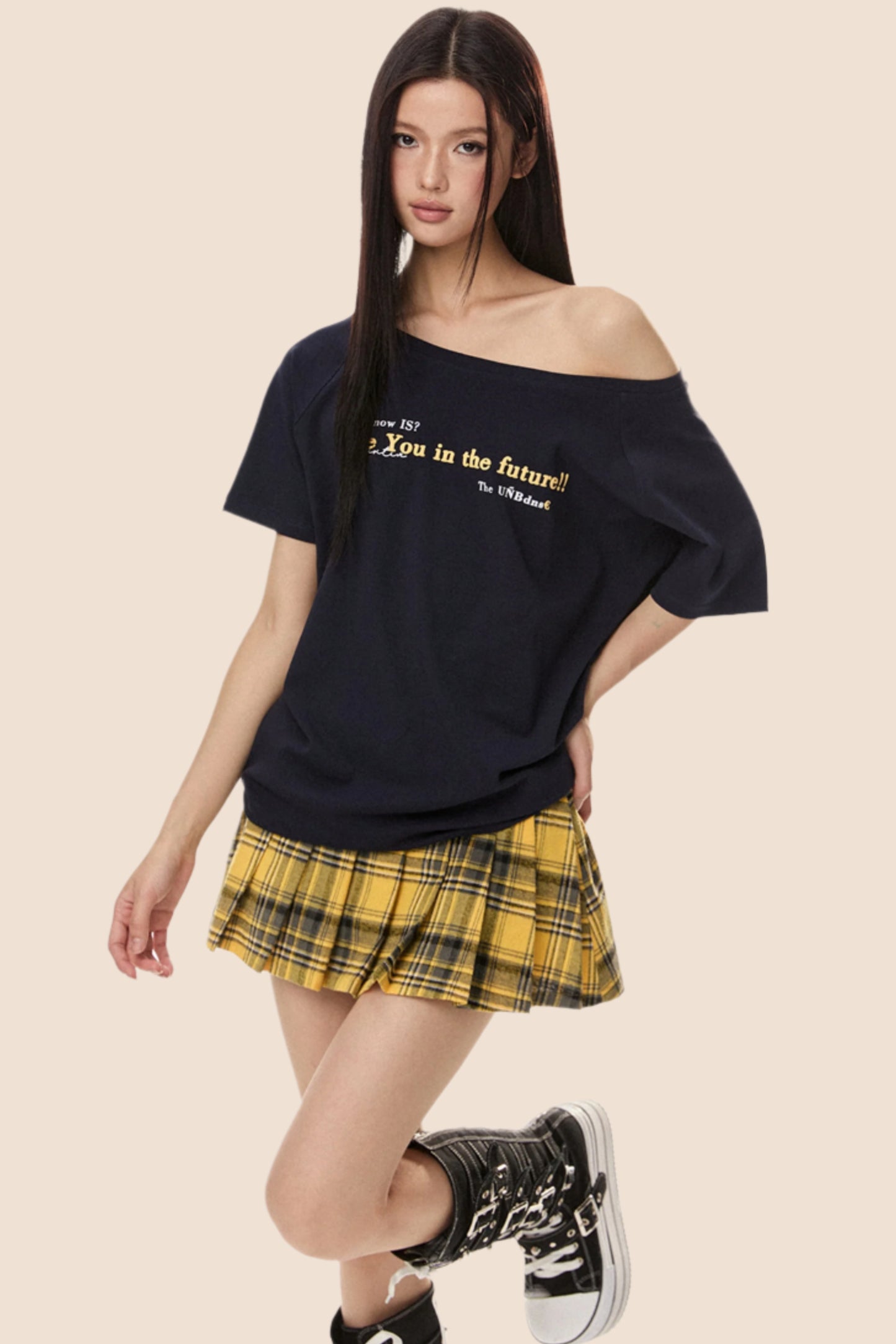 Retro Loose Off Shoulder T-Shirt