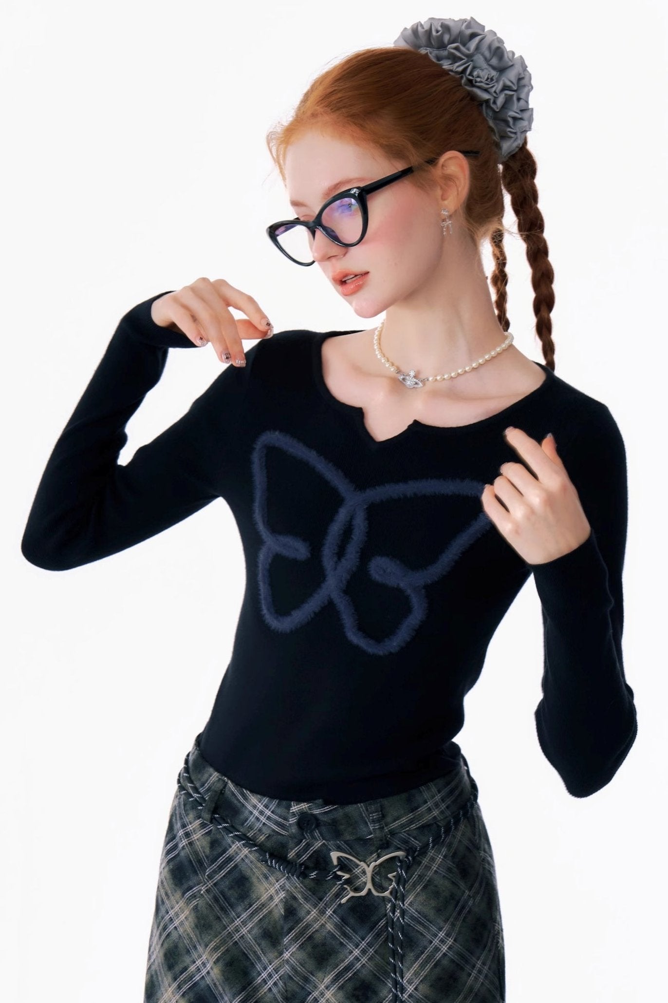 Retro Slim Butterfly Knit Top