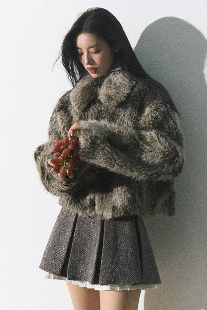 Moss Traces Distressed Fur Crop COAT