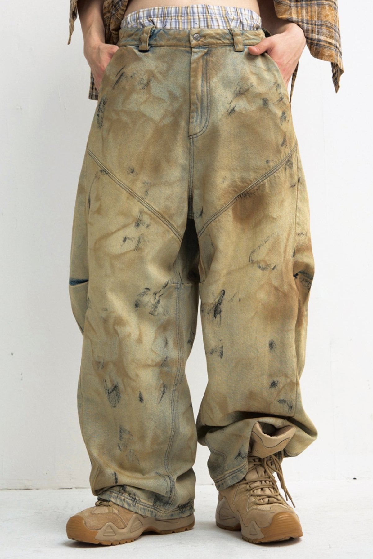 LOOSE DISTRESSED WIDE LEG SCIMITAR PANTS