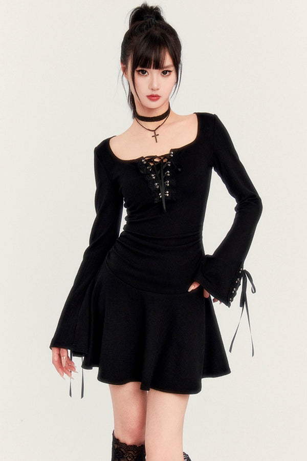 Square Neck Fitted Court Dress