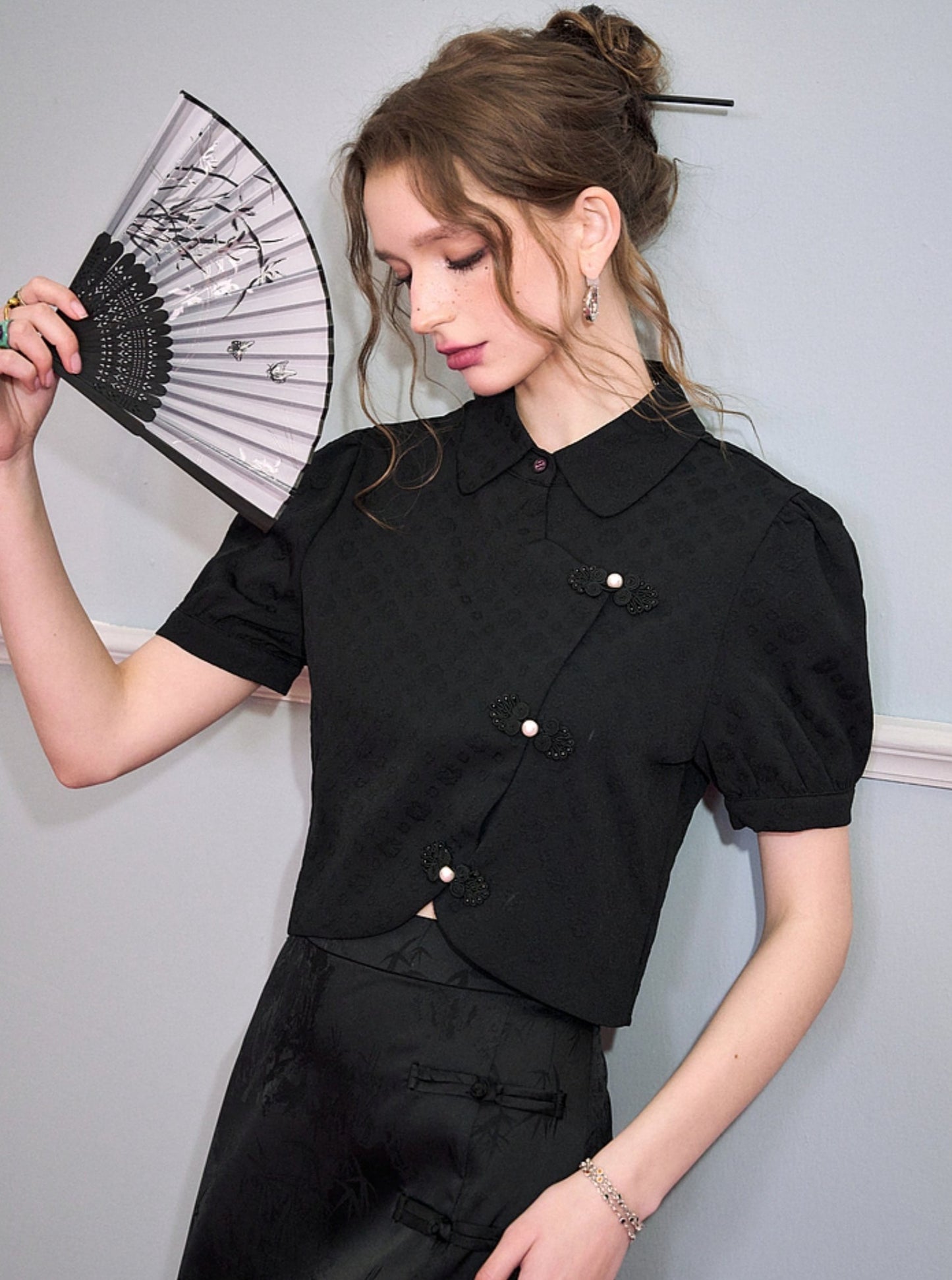 Disc Buckle Puff Sleeve Shirt