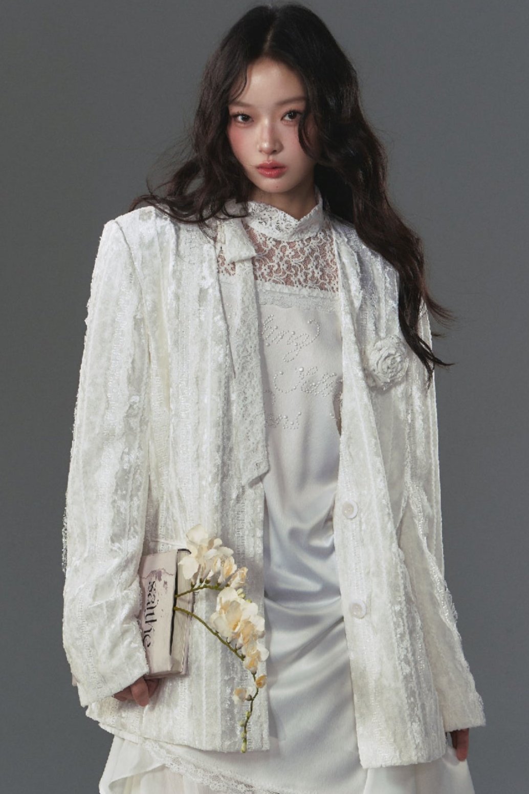 White Moss Rose Lace Blazer