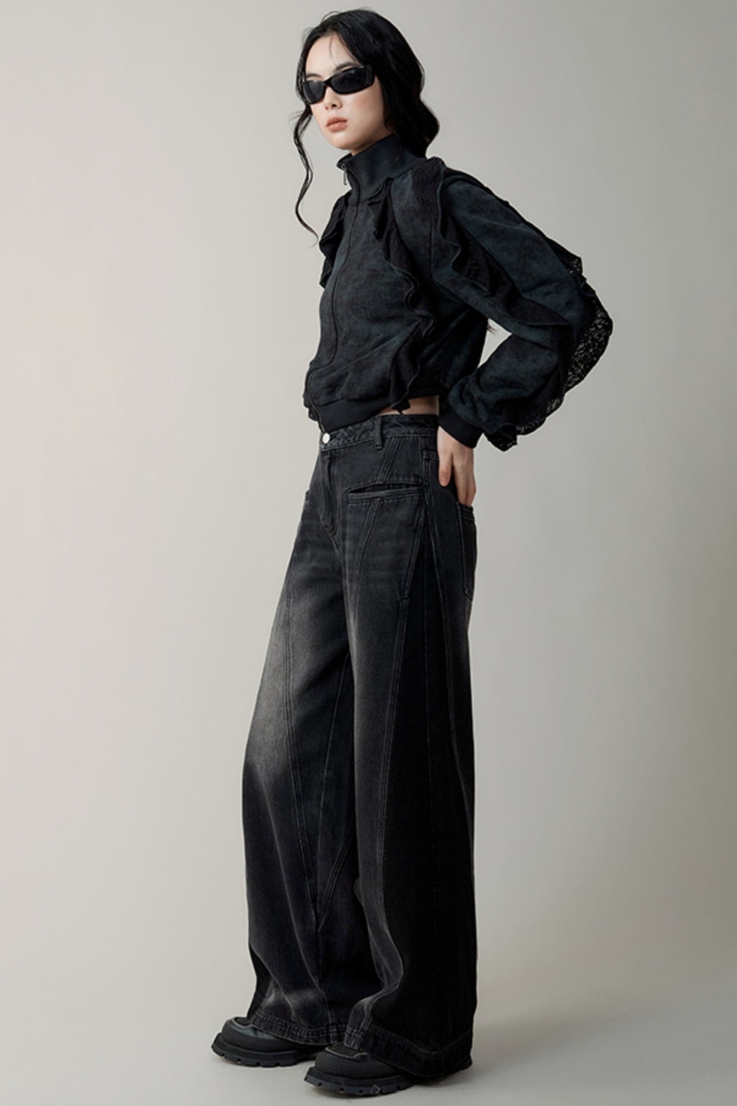 LOOSE DRAPE MOP JEANS