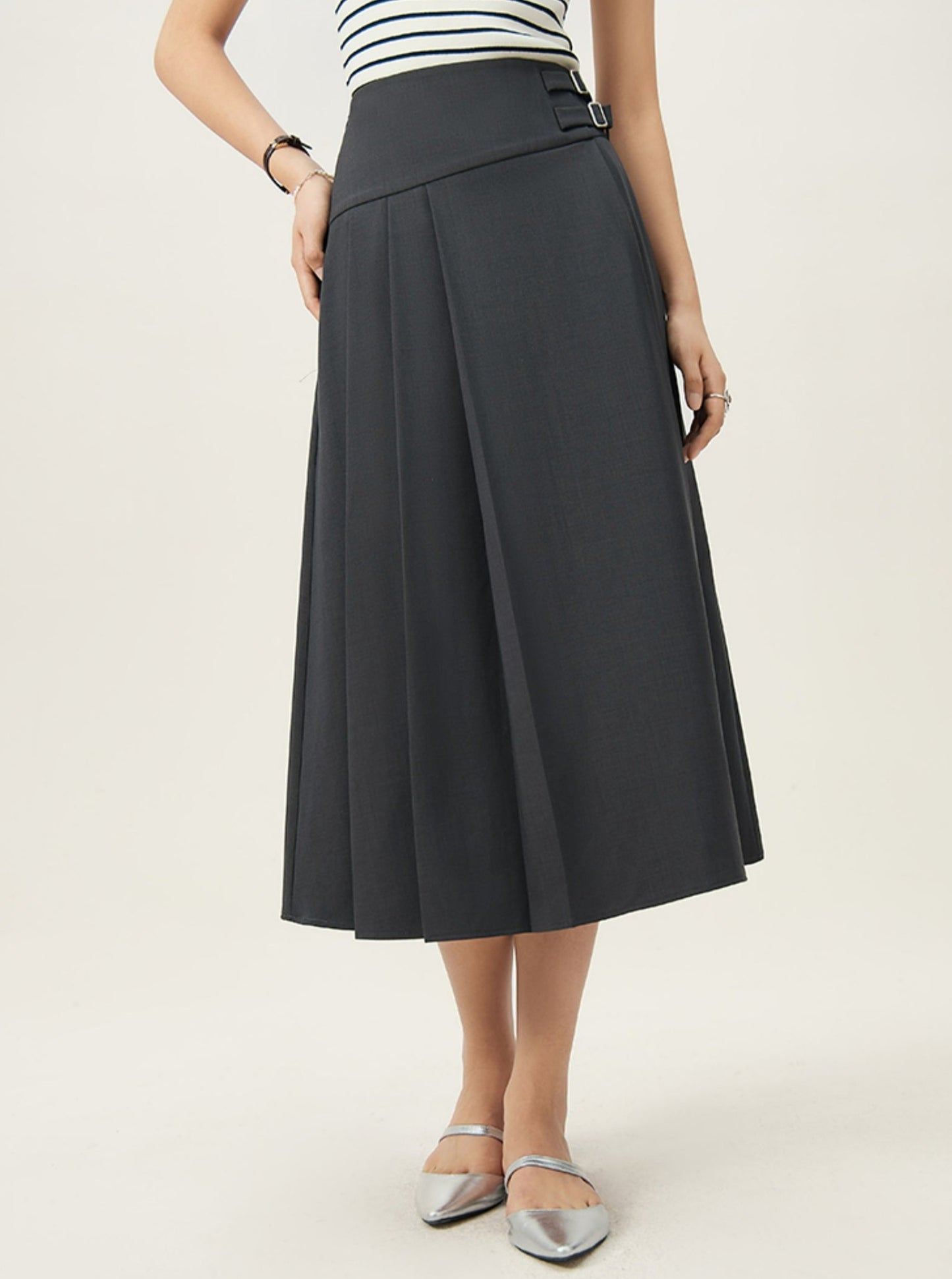 Gray Temperament Mid-Length Skirt