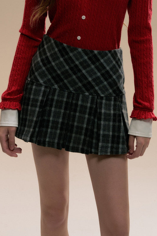 Red Embroidered Tweed Pleated Skirt