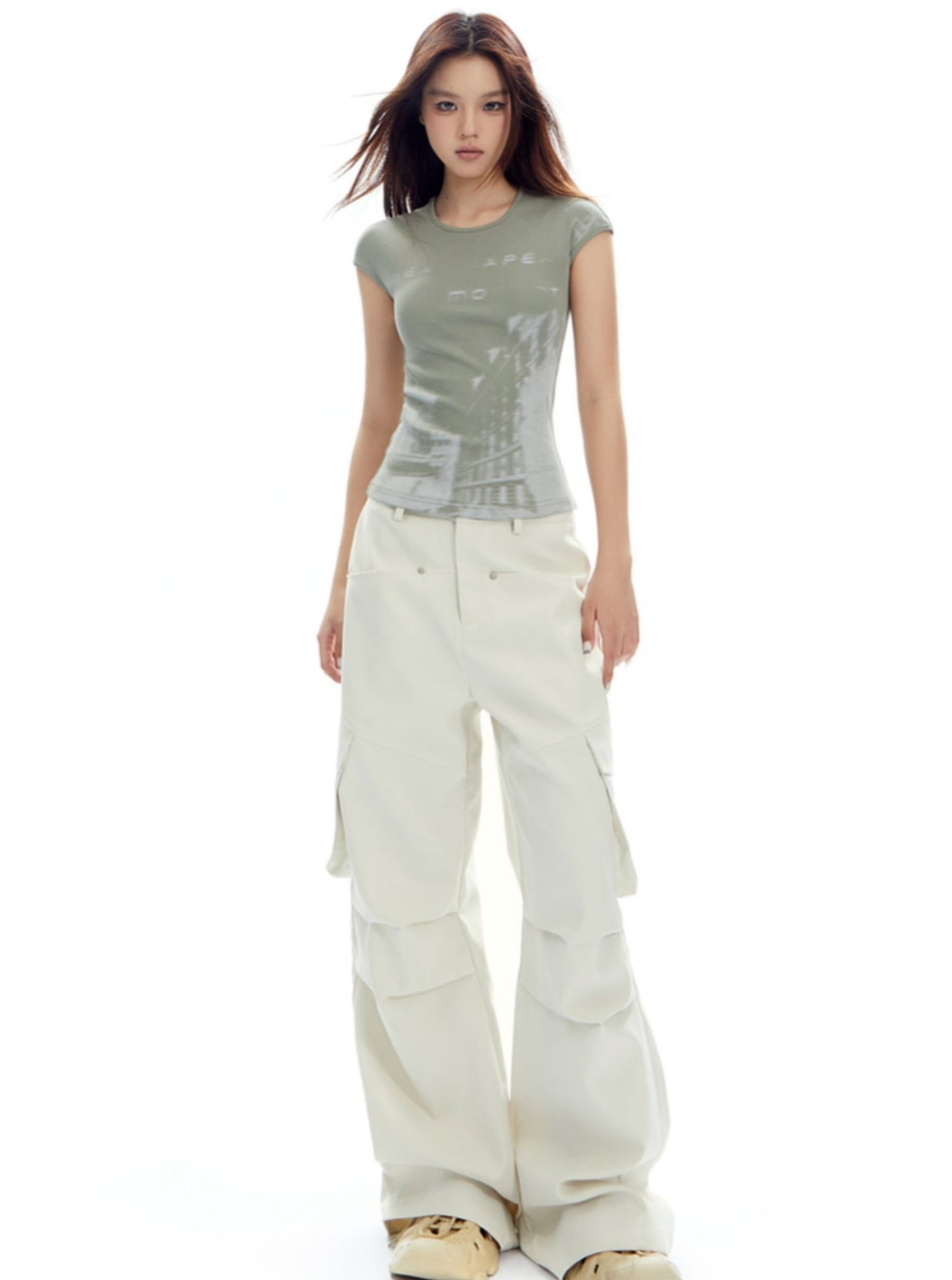 Pinch Pleats Wide-Leg Pants