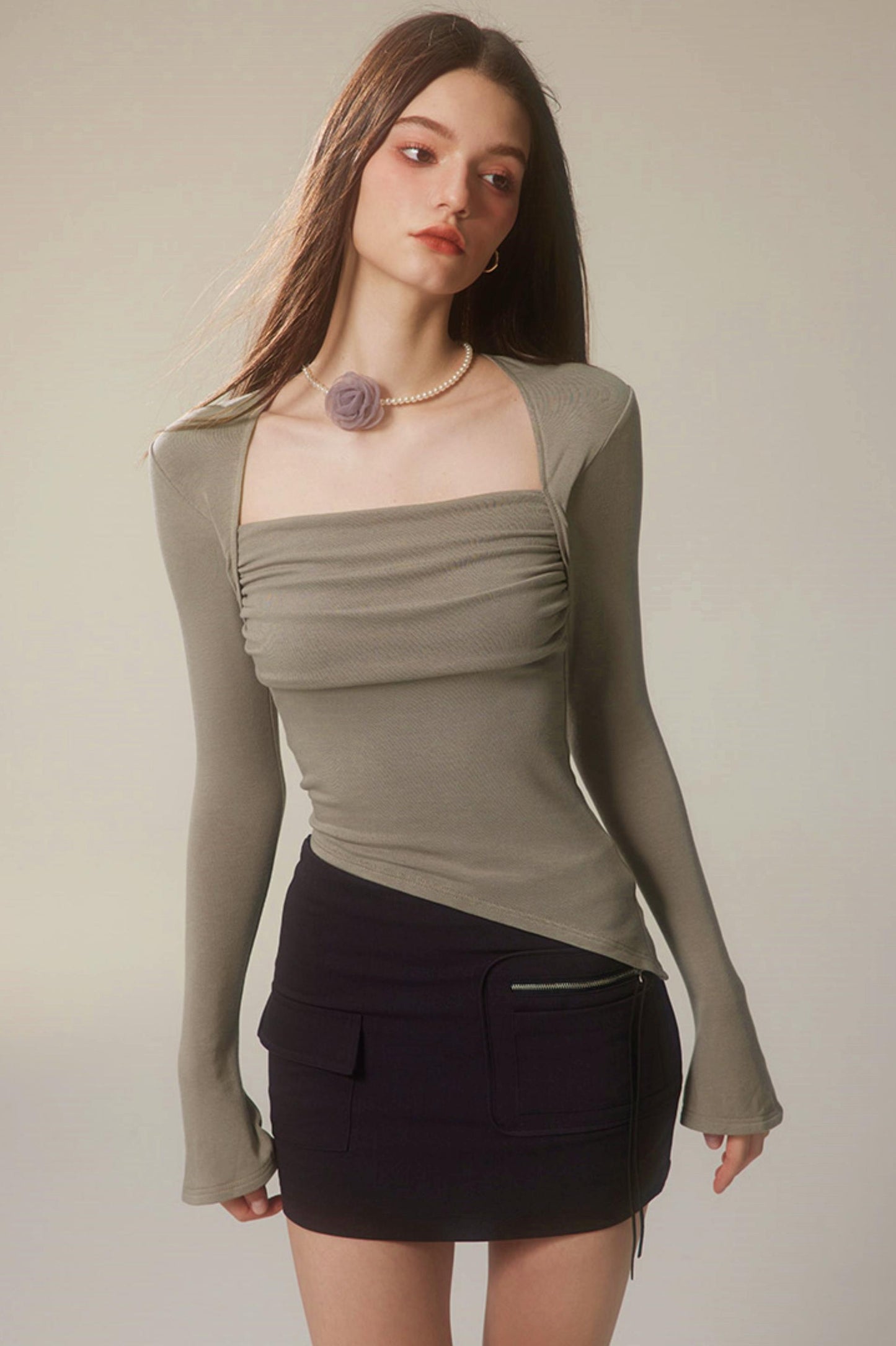 Vintage Neckline Basic Top