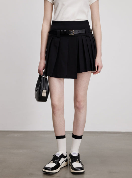 Irregular pleated small stature A-line skirt