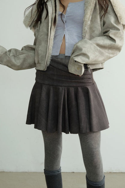 Wasteland Volumetric Versatile Cropped Skirt