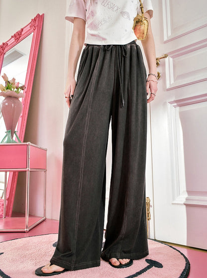 Drapierte Hose mit weitem Bein