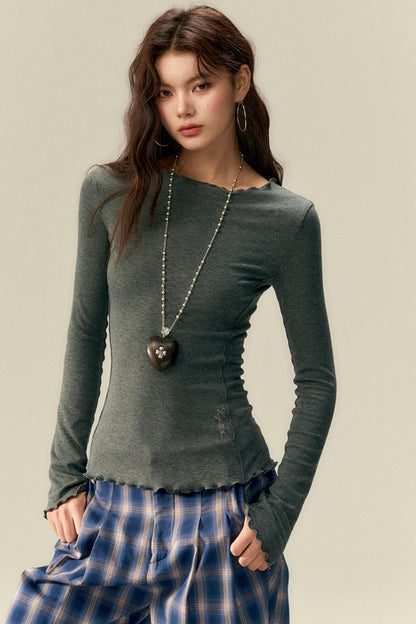 Versatile Wave-Edge Layered Base Top Set-Up