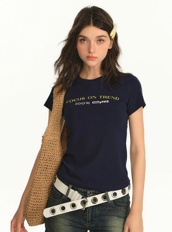 Basic Curved Letter Logo T-Shirt