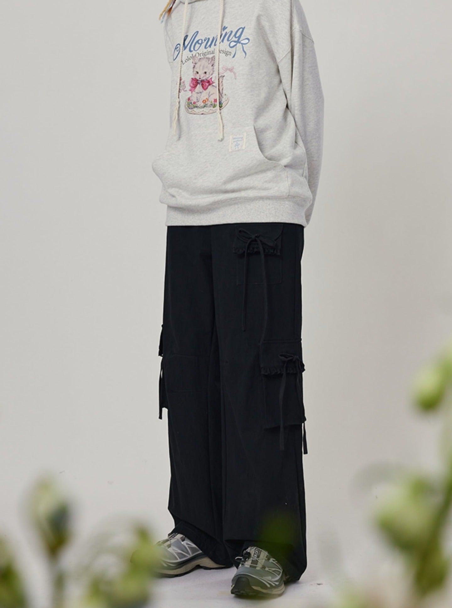 Bow strap casual pants