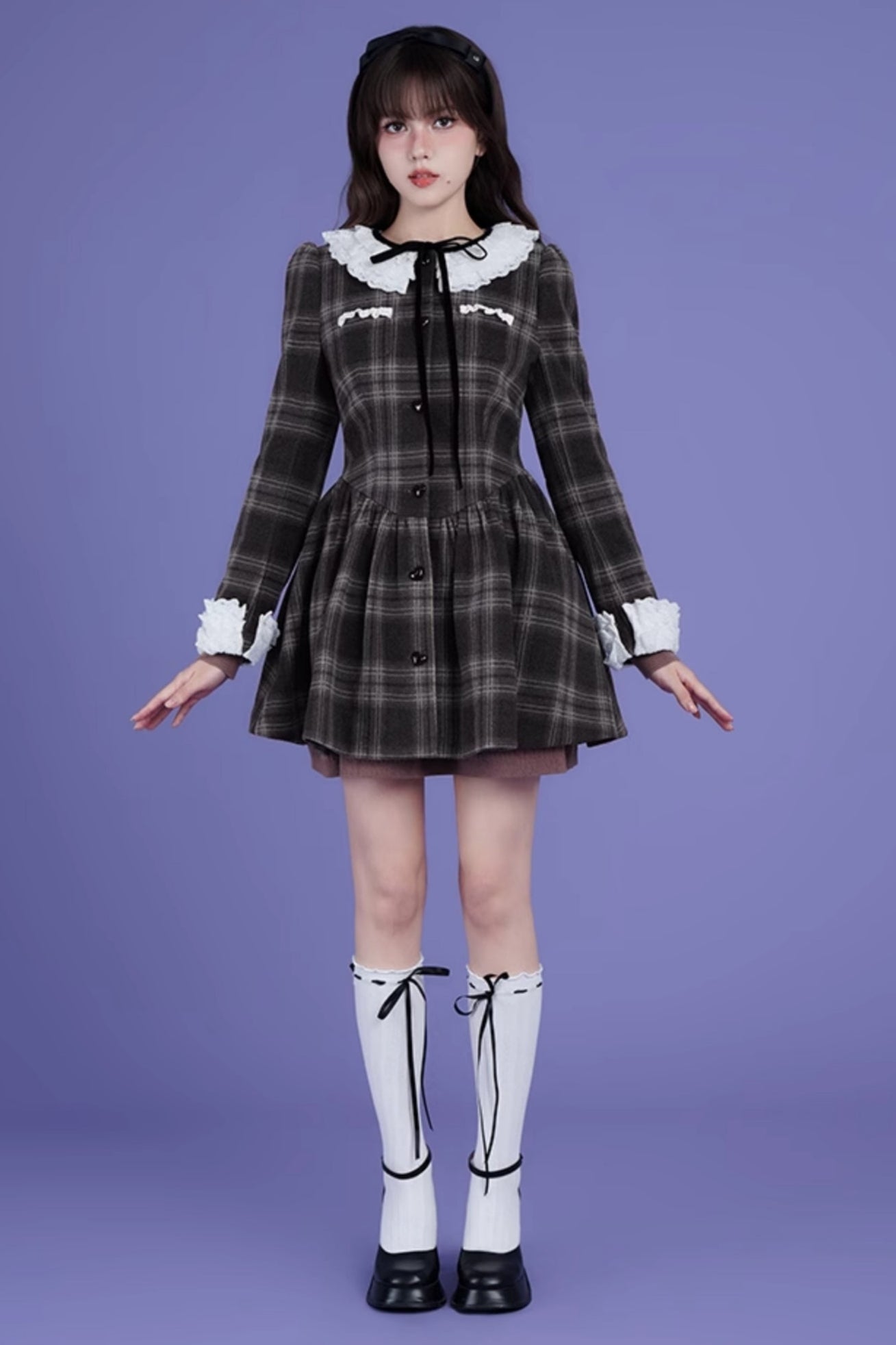 Robe à manches longues en tweed à col en dentelle parfumée