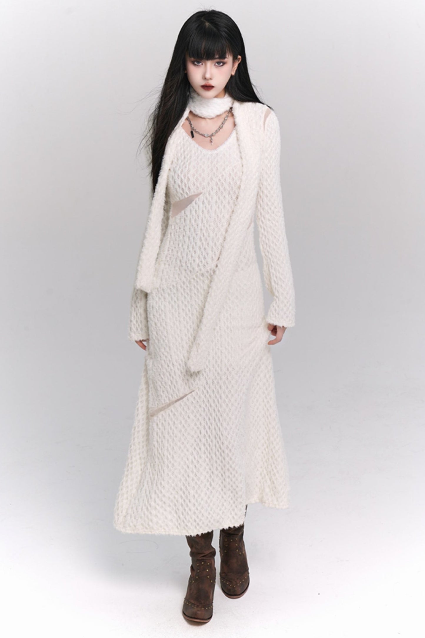 Ghost Girl White Long-sleeved Dress Autumn and Winter Hot Girls Pure Lust Style, High-end Wear, Korean Atmosphere, Early Autumn