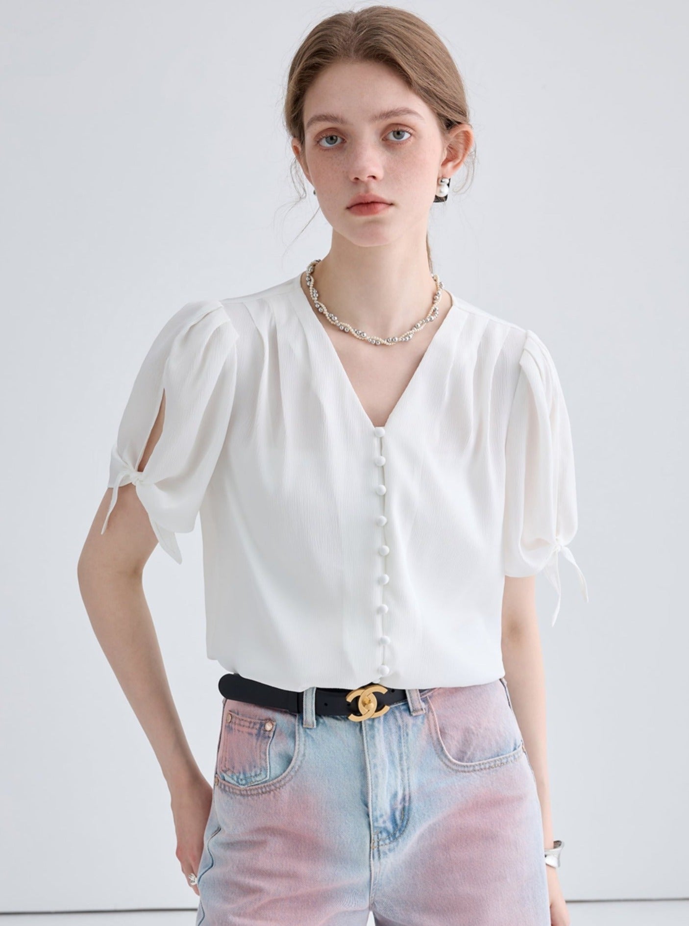 Cuff Slit V-Neck Short Sleeve Top