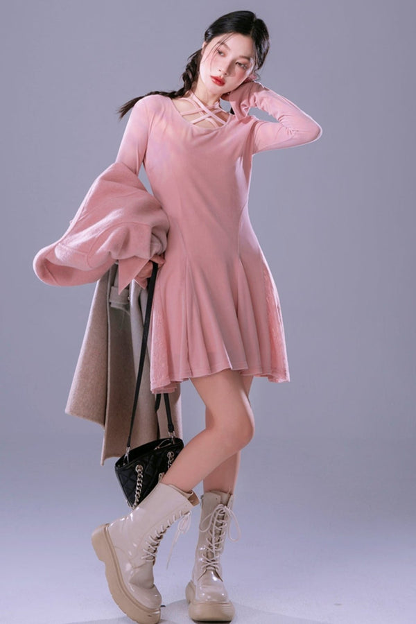 Subtile Korallen-Spitzenpaneel A-Hem Kleid 