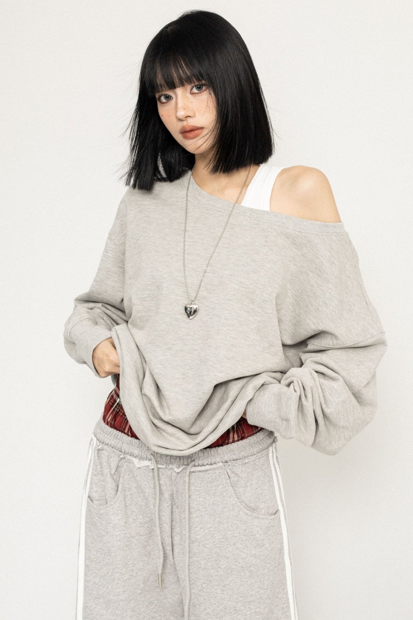 Early Autumn Off-Shoulder Sweatshirt