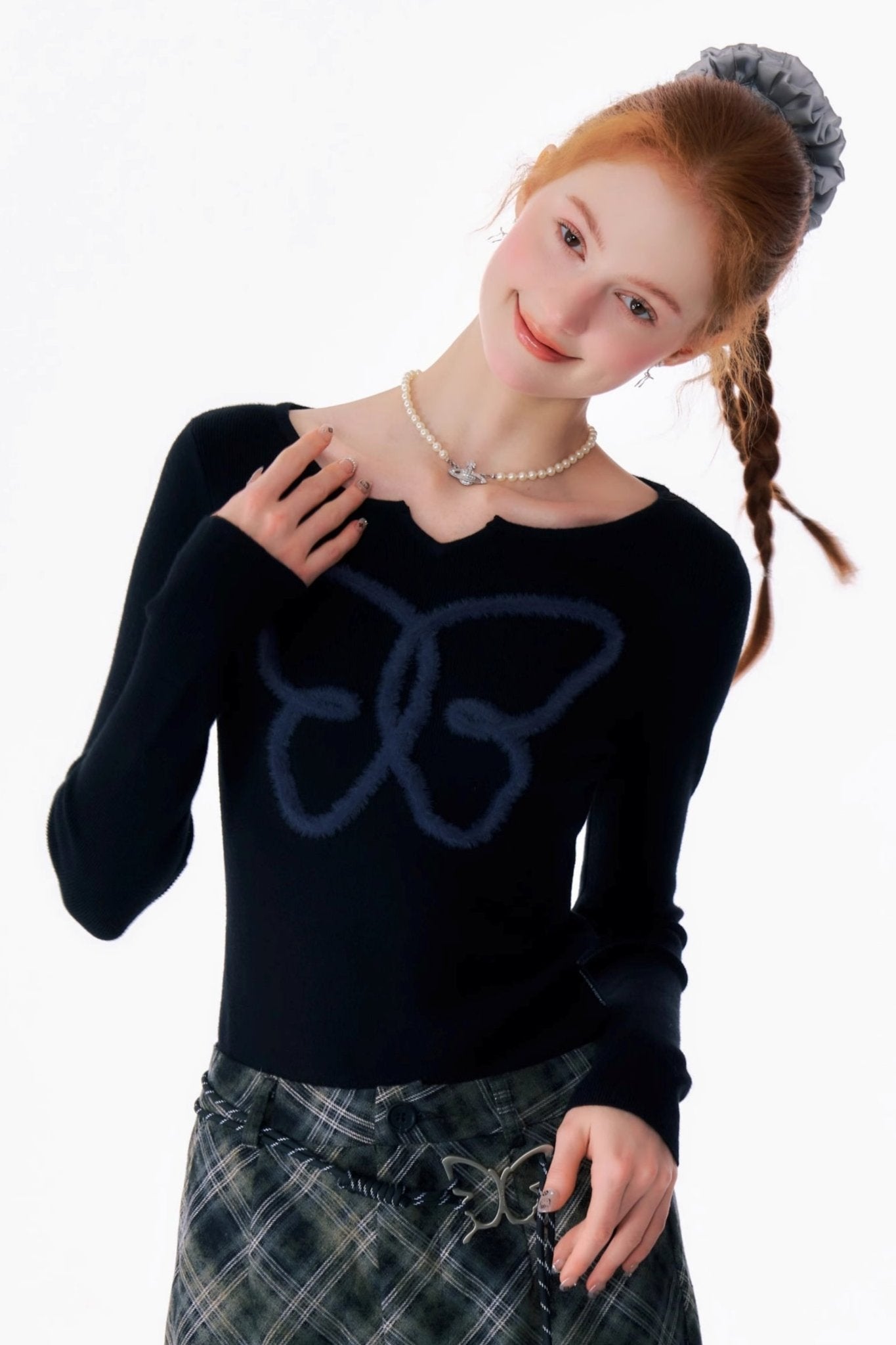 Retro Slim Butterfly Knit Top