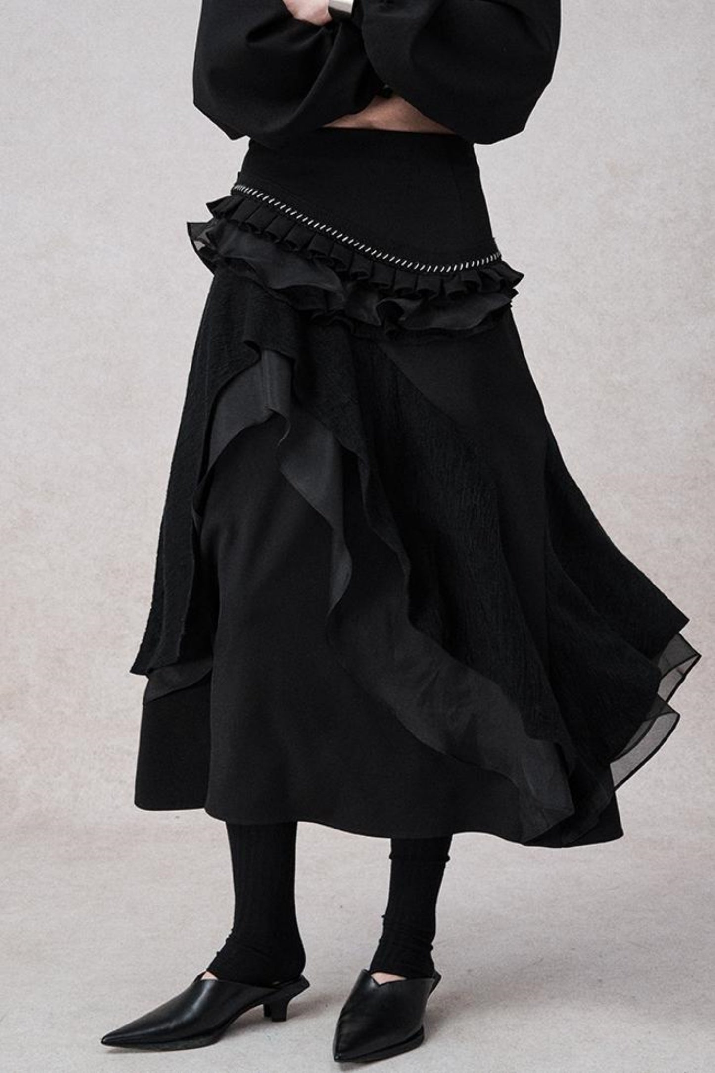 Weißer Wollspitzen asymmetrischer Rock 