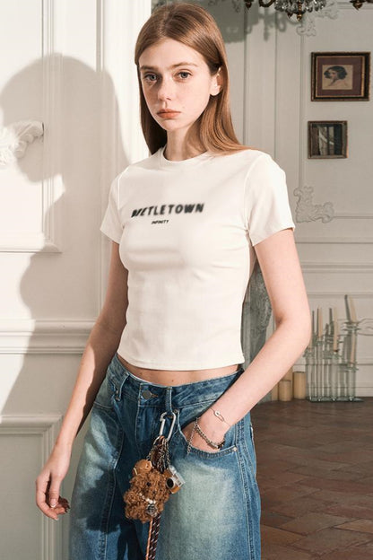Slim Shoulder Short Sleeve T Shirt