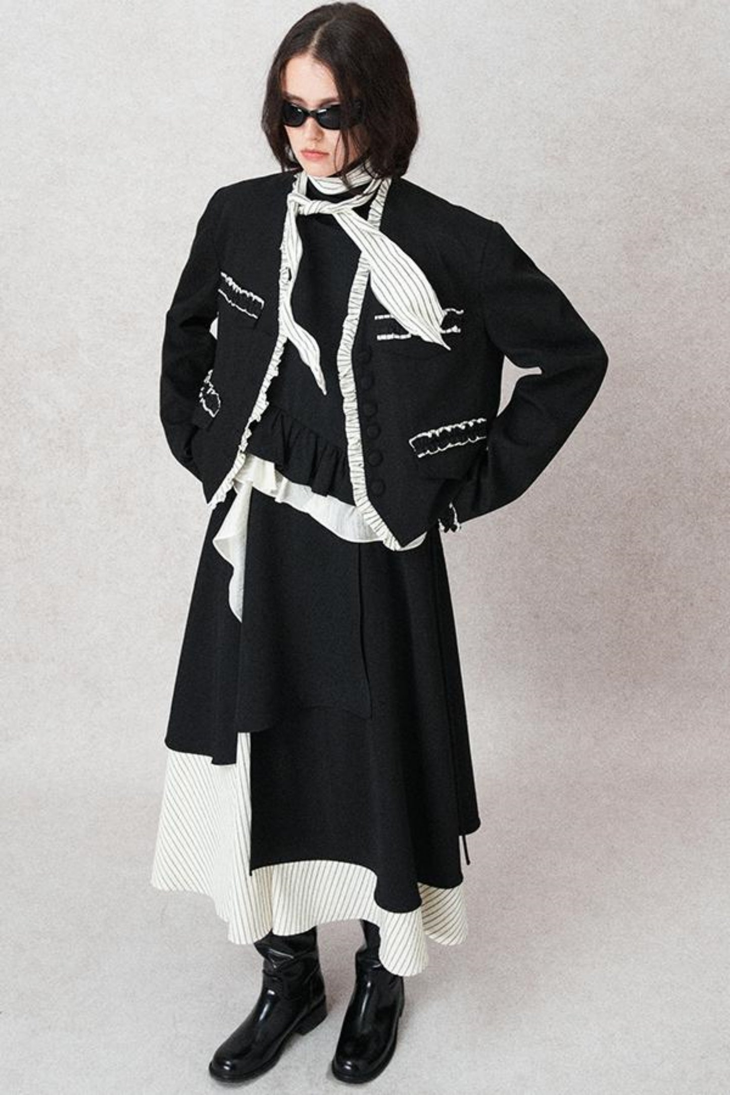 Lotusblatt Rand Kurzmantel 