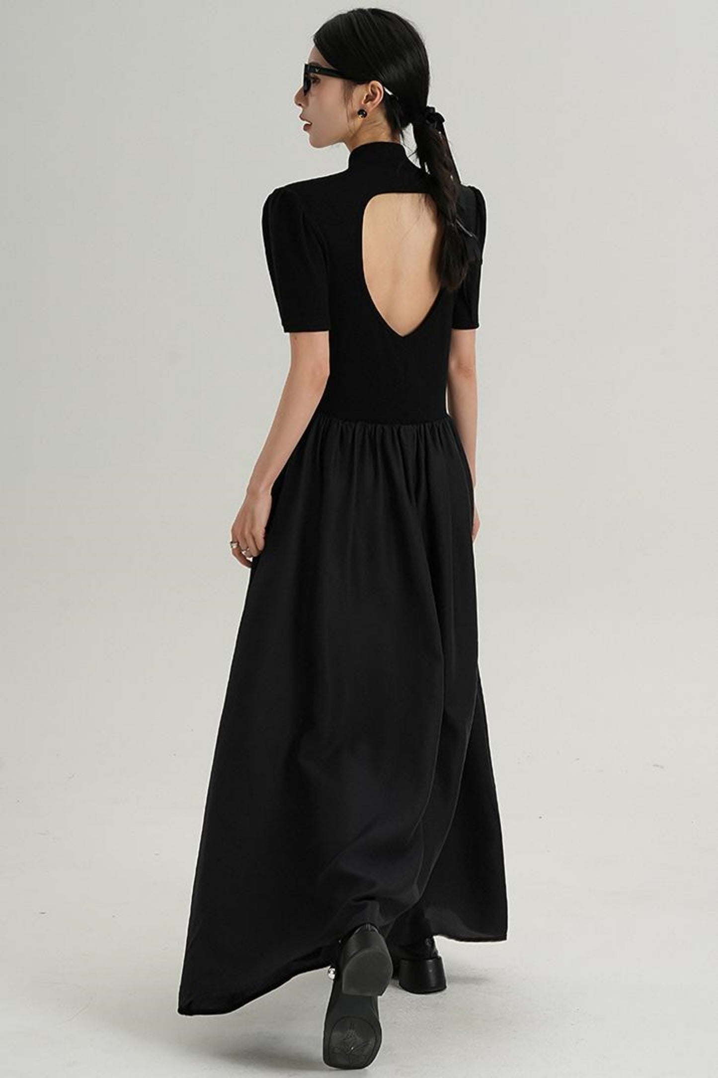 Elegant Design Backless Long Dress