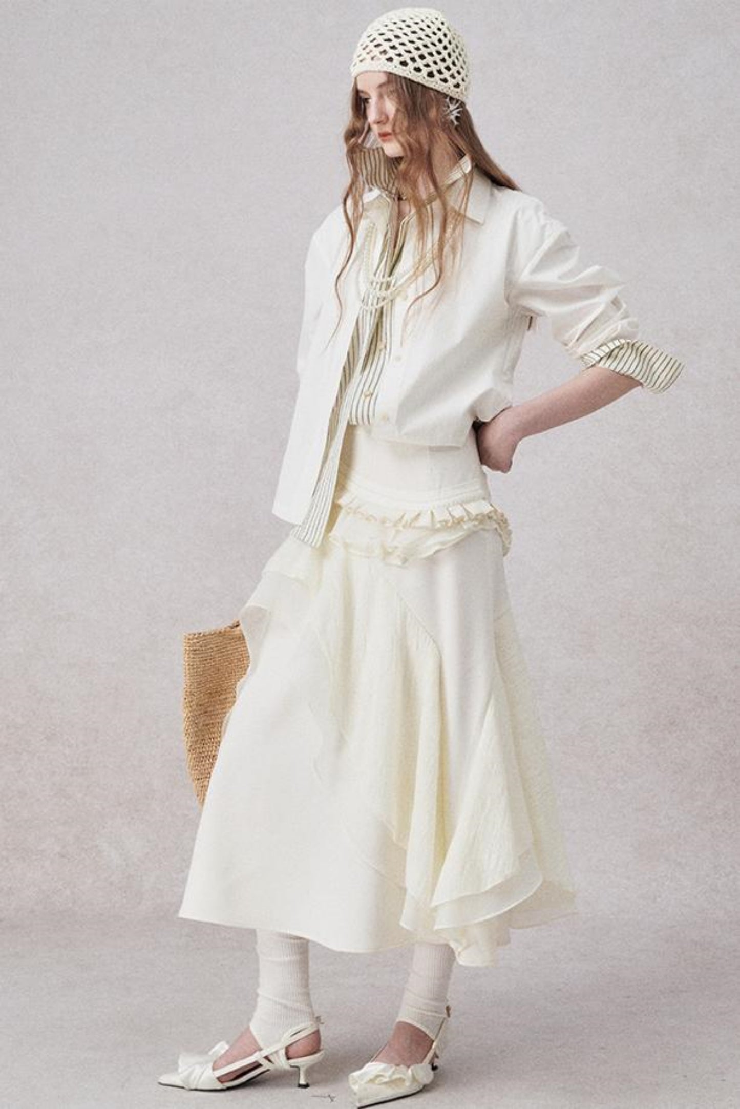 Weißer Wollspitzen asymmetrischer Rock 