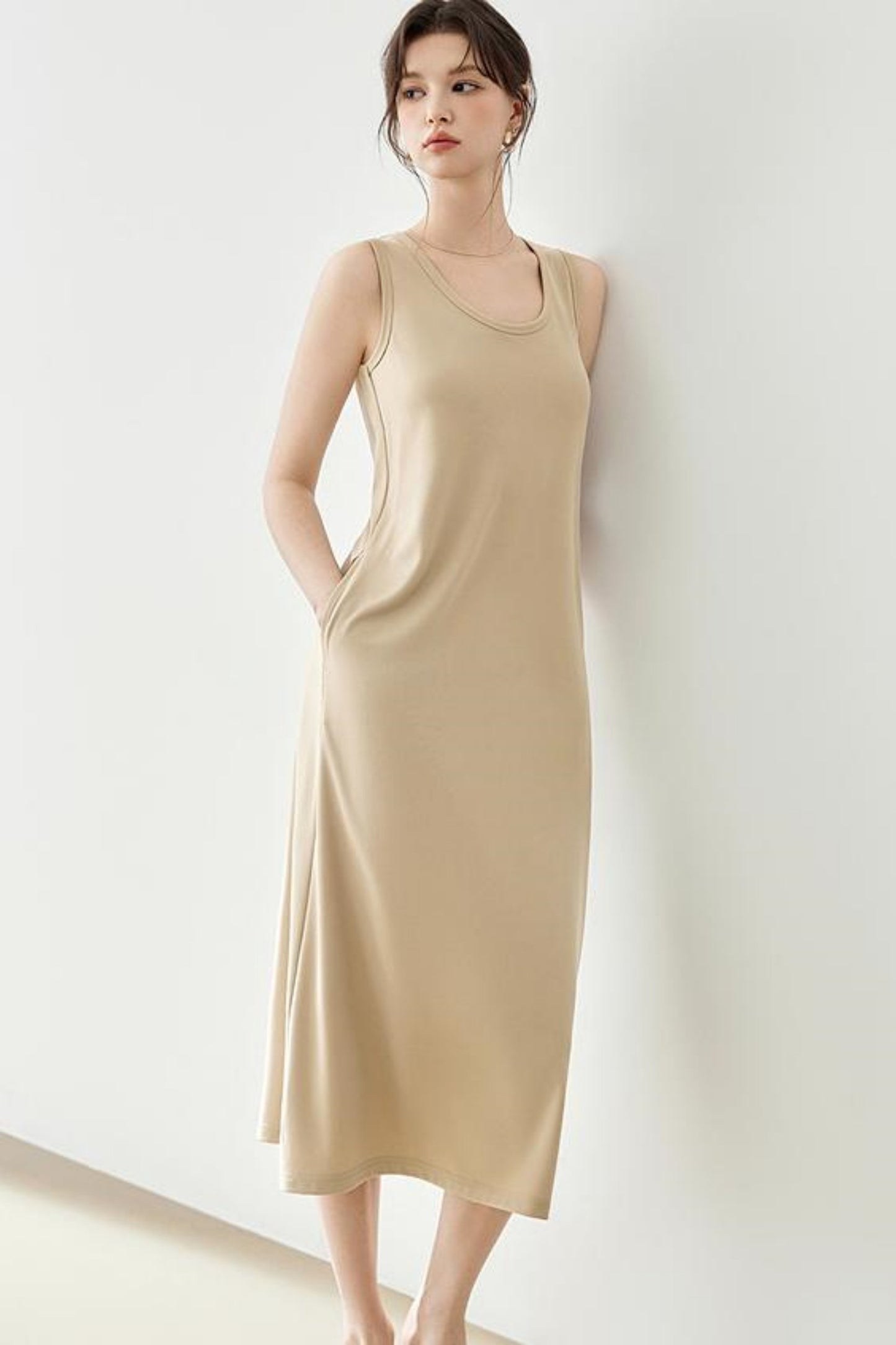 Flowy Knit Fabric Maxi Dress