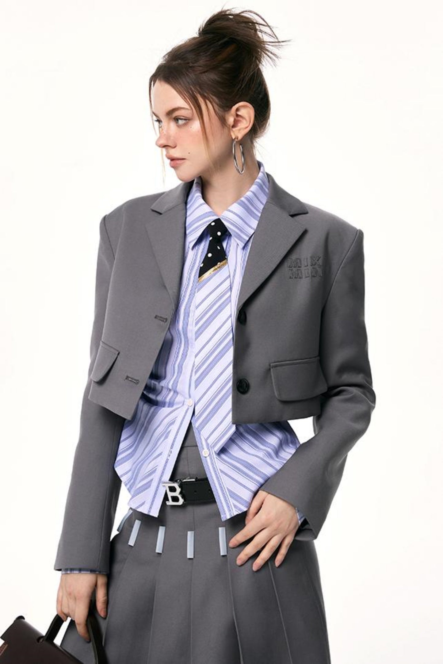 Chic Short Gray Jacket