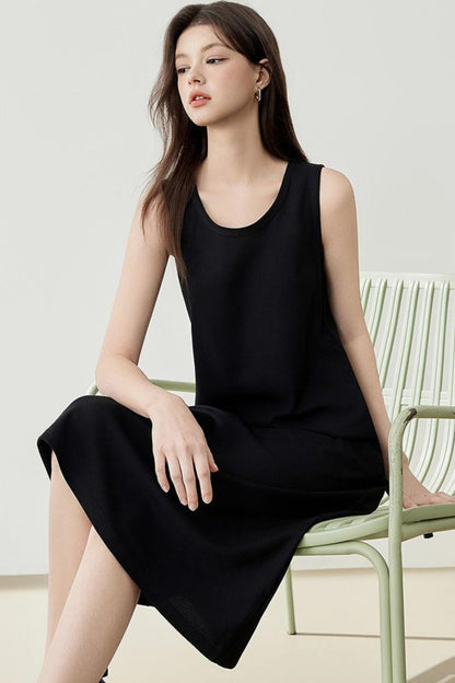 Flowy Knit Fabric Maxi Dress