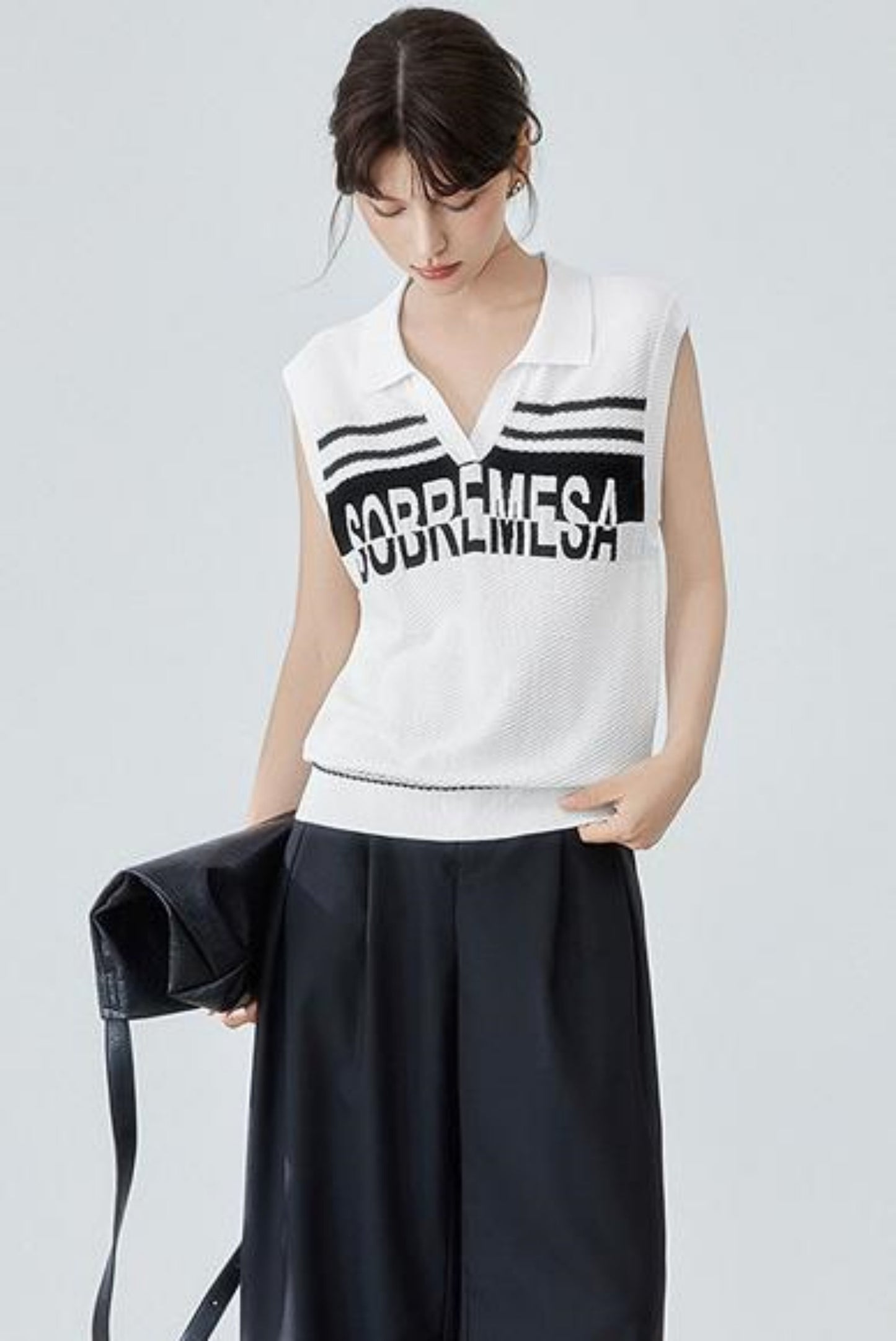 Trendy Sleeveless Alphabet Polo Top