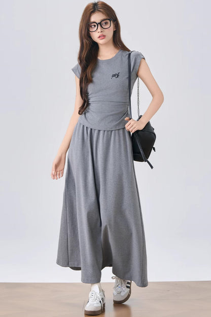 Flowy Sleeve Top And A-Line Skirt Set-Up