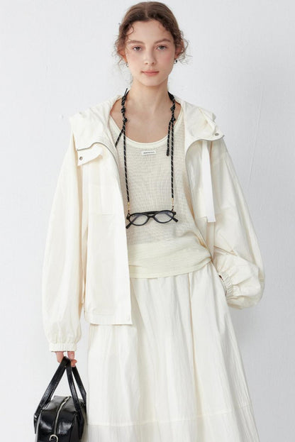 Lightweight Hooded Jacket Set-Up