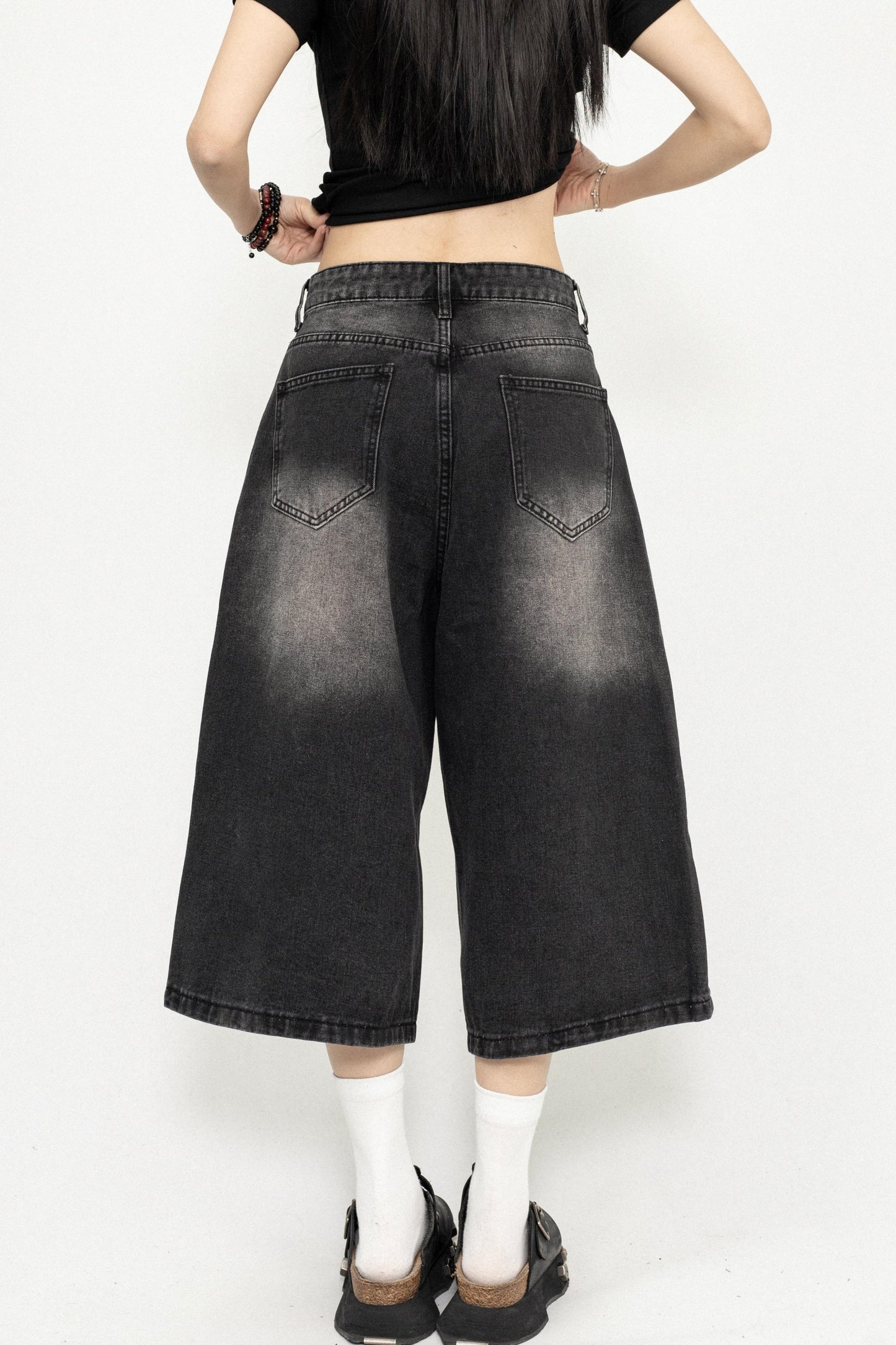 Vintage Look Cropped Trousers