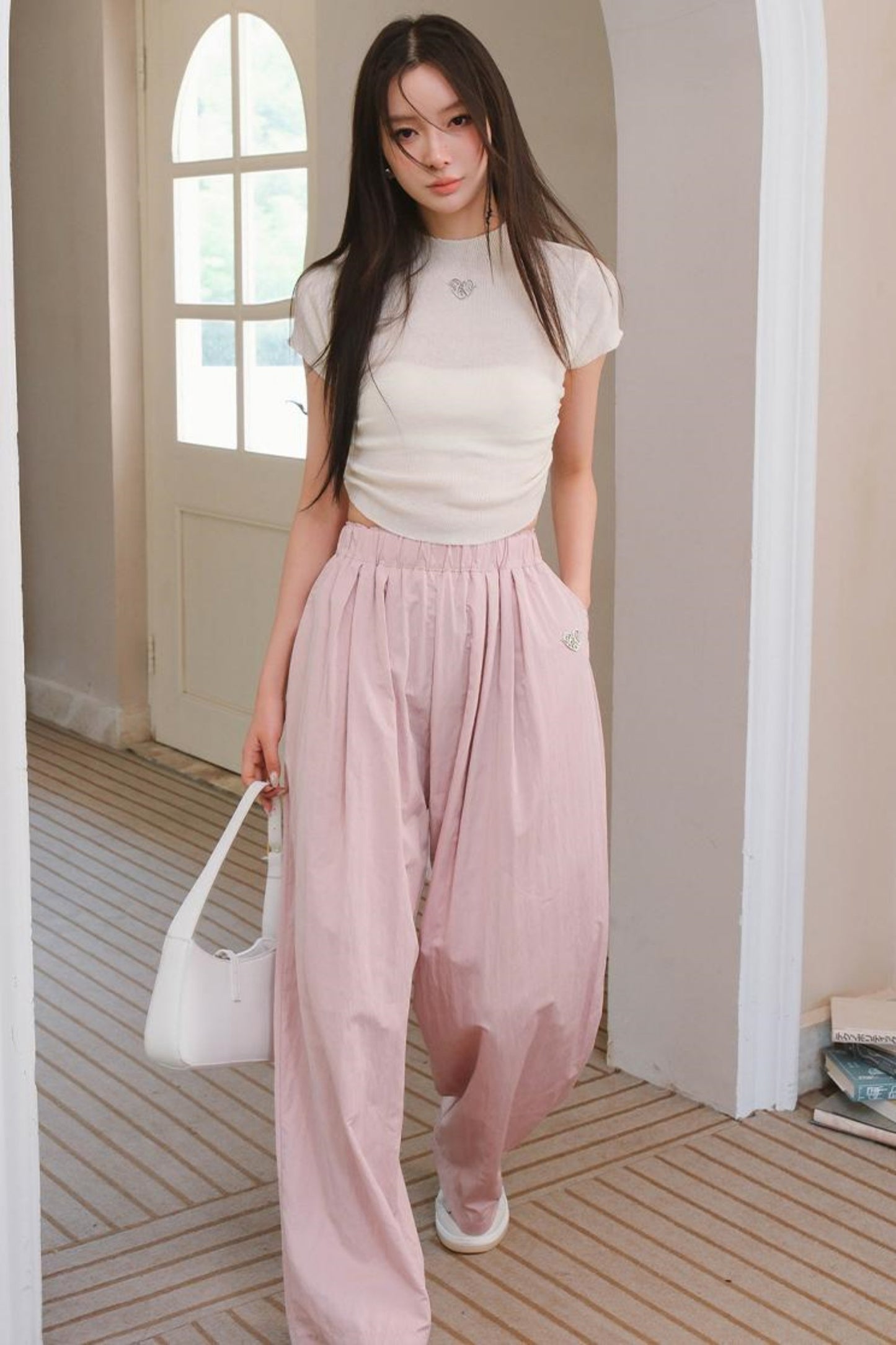 Loose Silhouette Pants