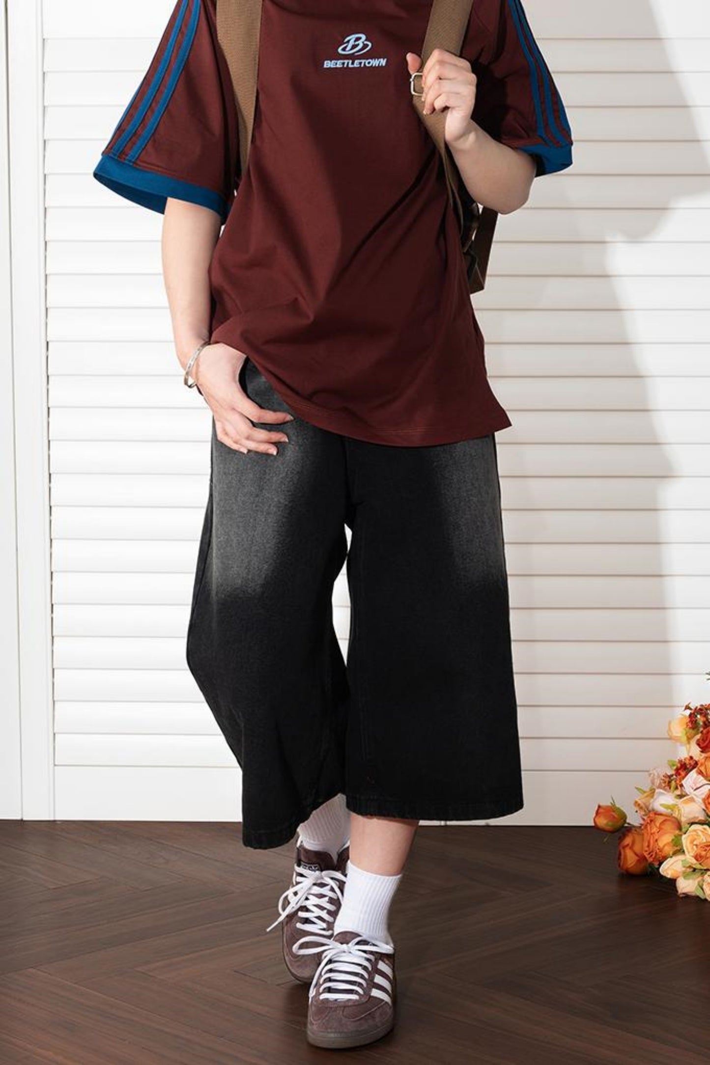 Washed Cropped Denim Pants