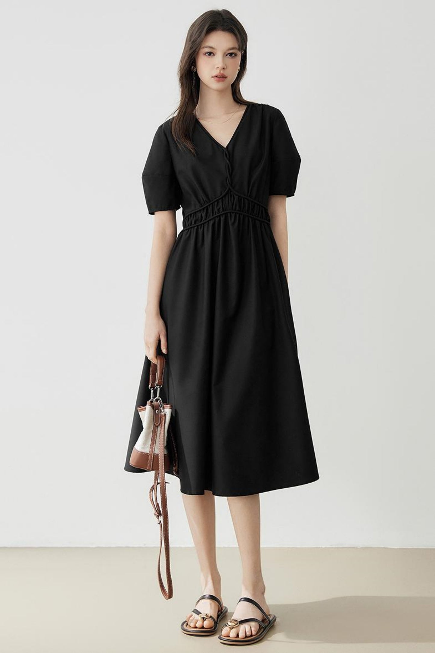 Minimalist Solid Puff Sleeve Dress
