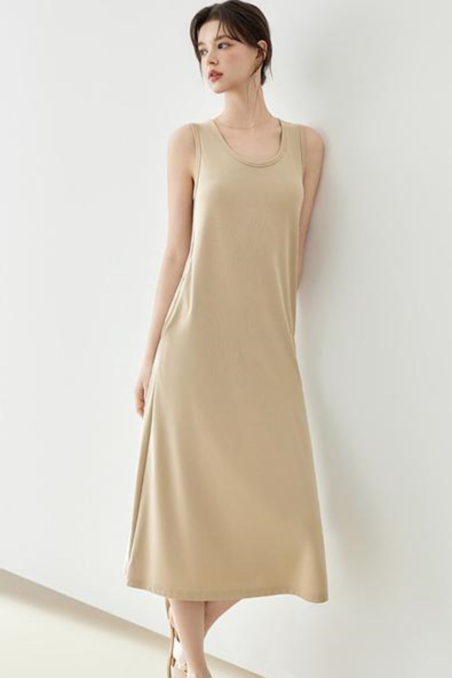 Flowy Knit Fabric Maxi Dress