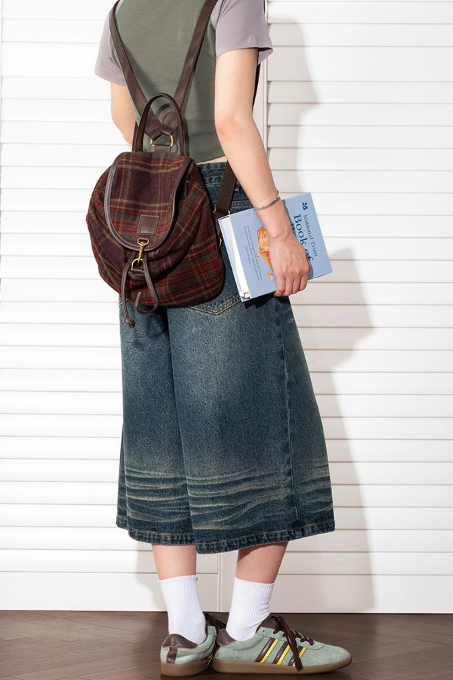 Wide Leg Cropped Denim Pants