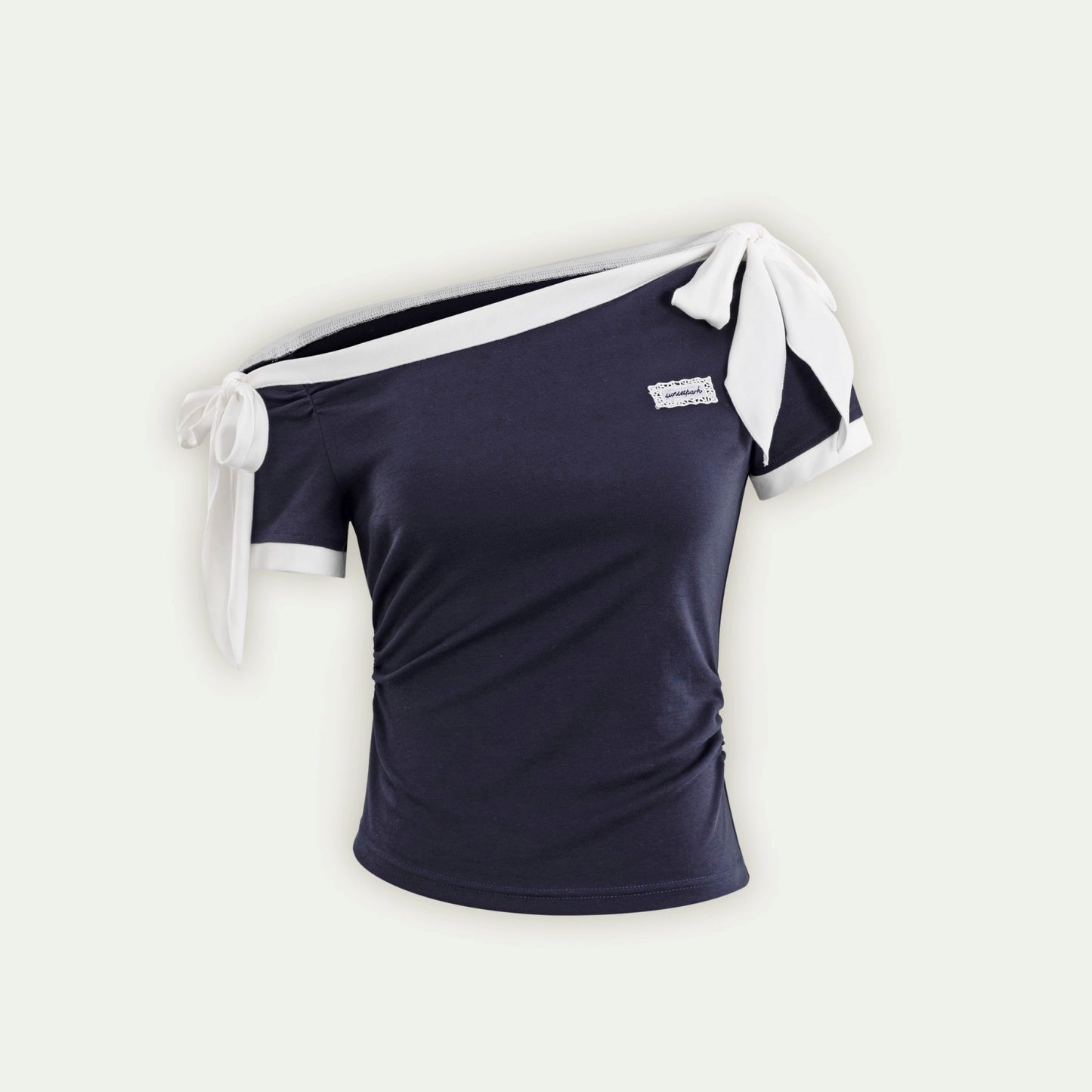 One-Shoulder Shaping T-Shirt