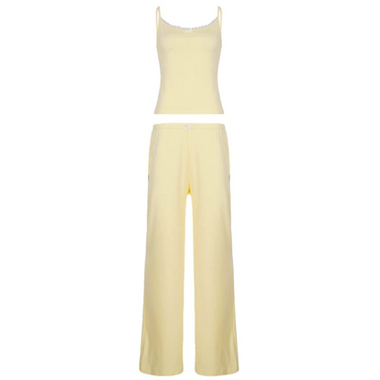 Completo con gilet in pizzo giallo crema