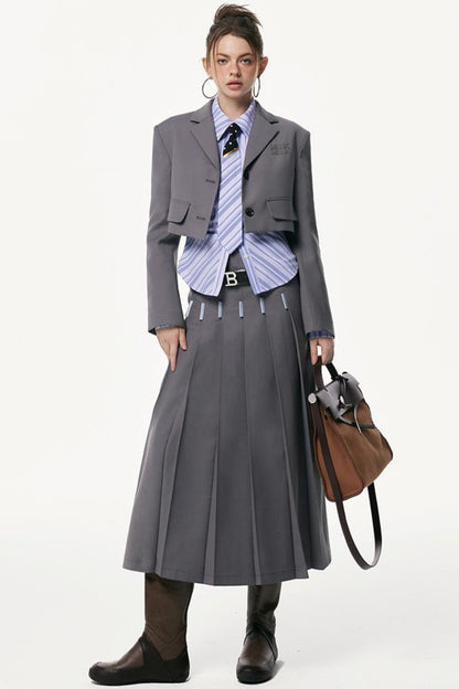 Chic Short Gray Jacket