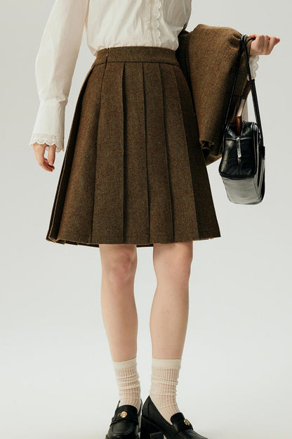 Spring Chic Two-Piece Suit-Up